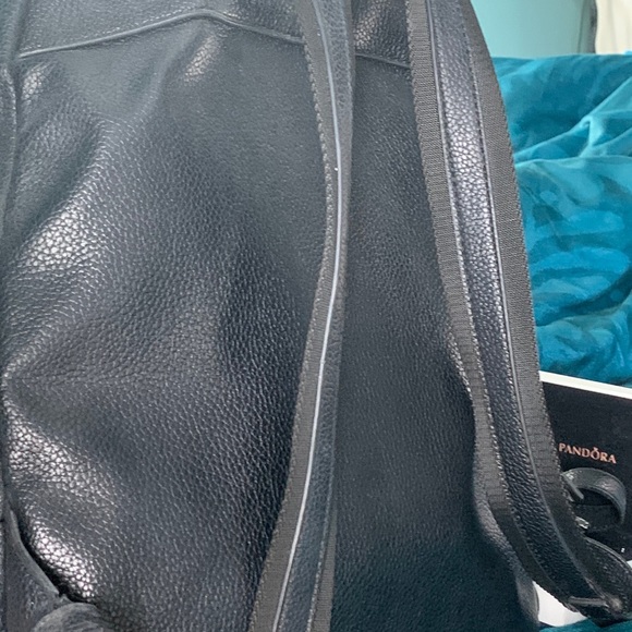 Steve Madden back pack embroidered with gems - Picture 6 of 7